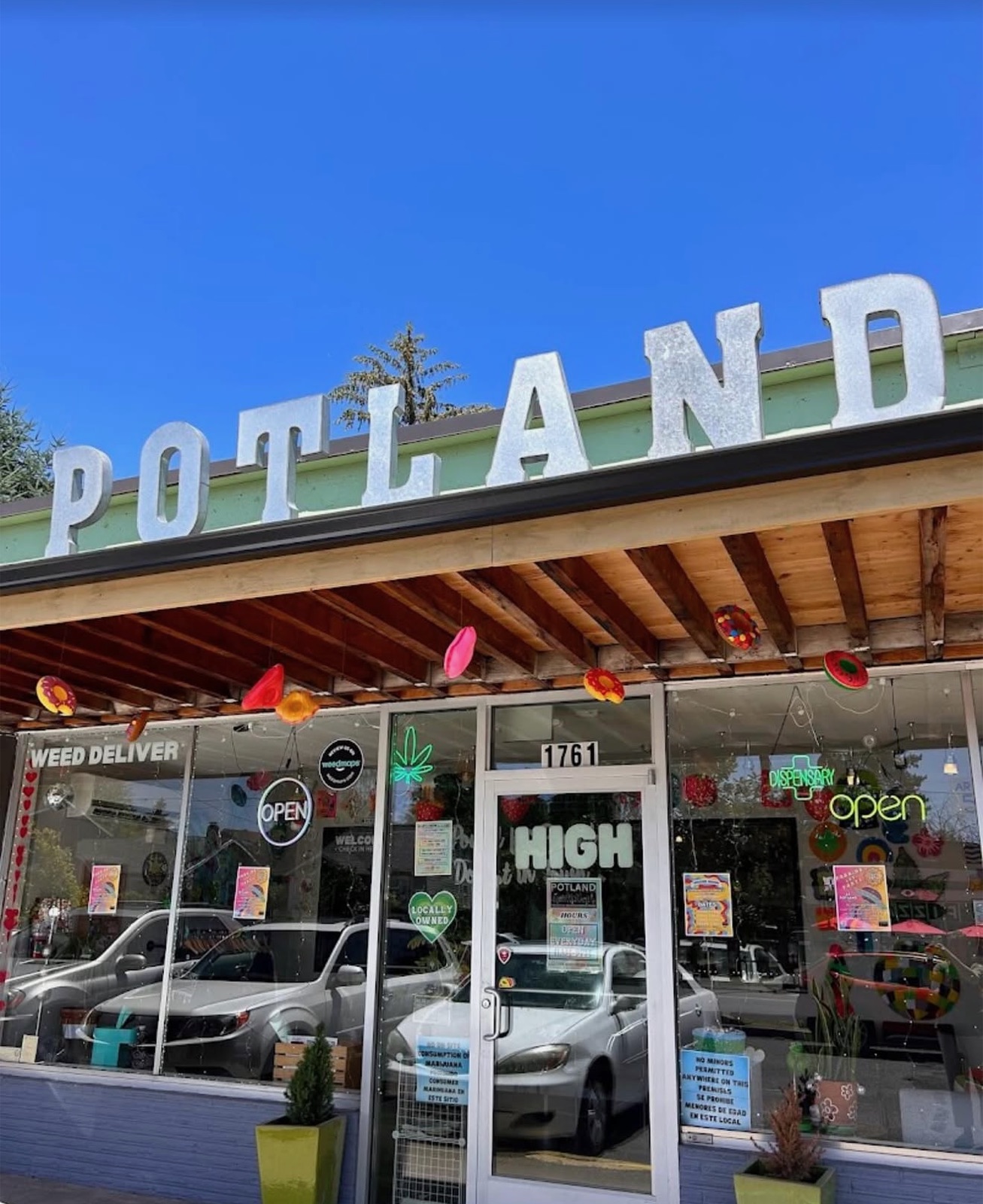 Potland storefront in Portland